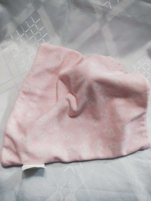 Pluszowa przytulanka z gryzakiem, tuliś dla dziewczynki