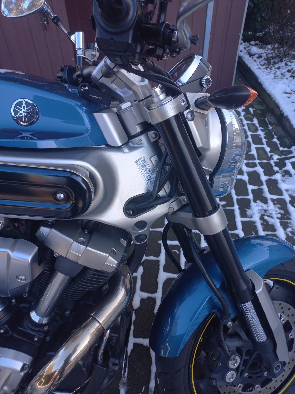 Motocykl Yamaha MT-01