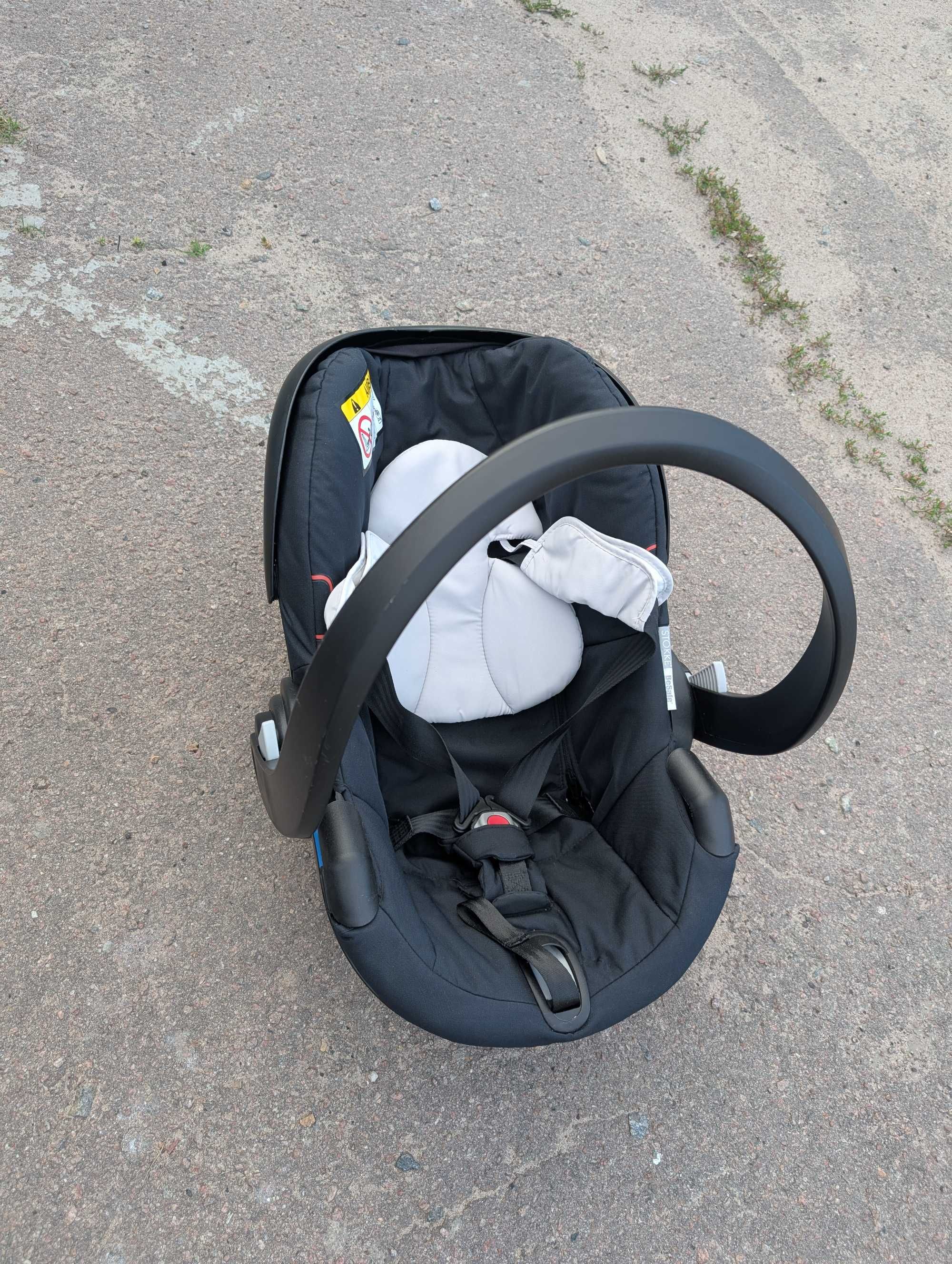 Автокрісло Stokke iZi Go BeSafe