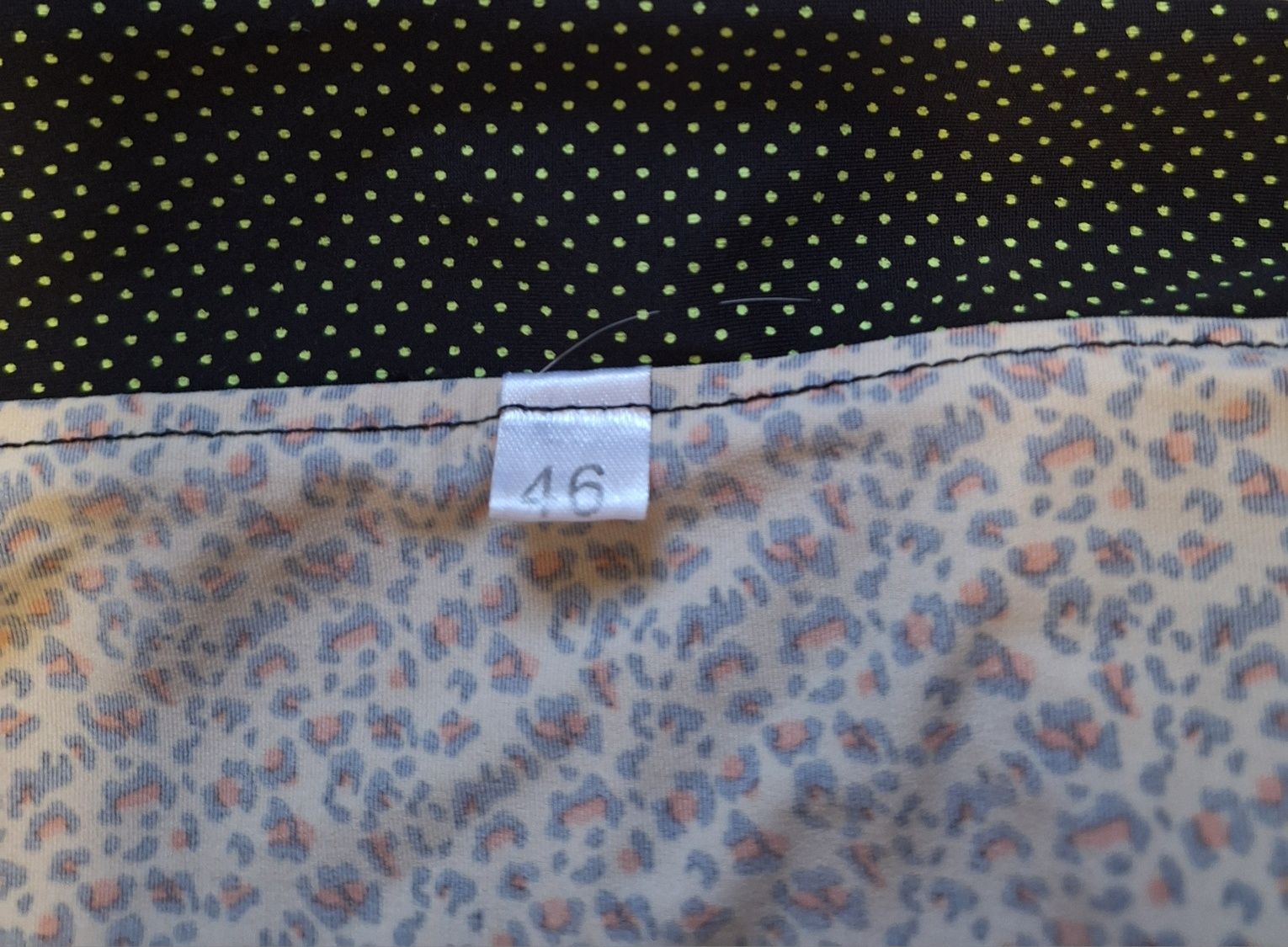 Stylowe bikini w panterkę z paskiem