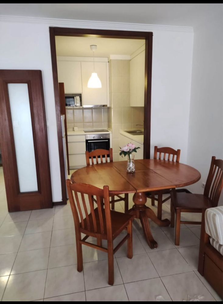 Alugo T1 Póvoa Varzim vista mar
