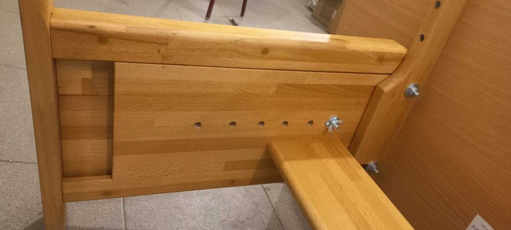 парта шкільна дитяча зі стільцями