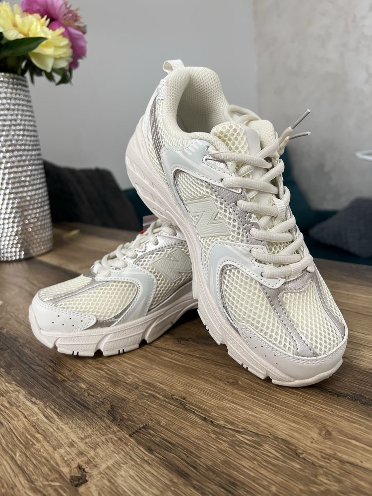 Кросівки New Balance 530