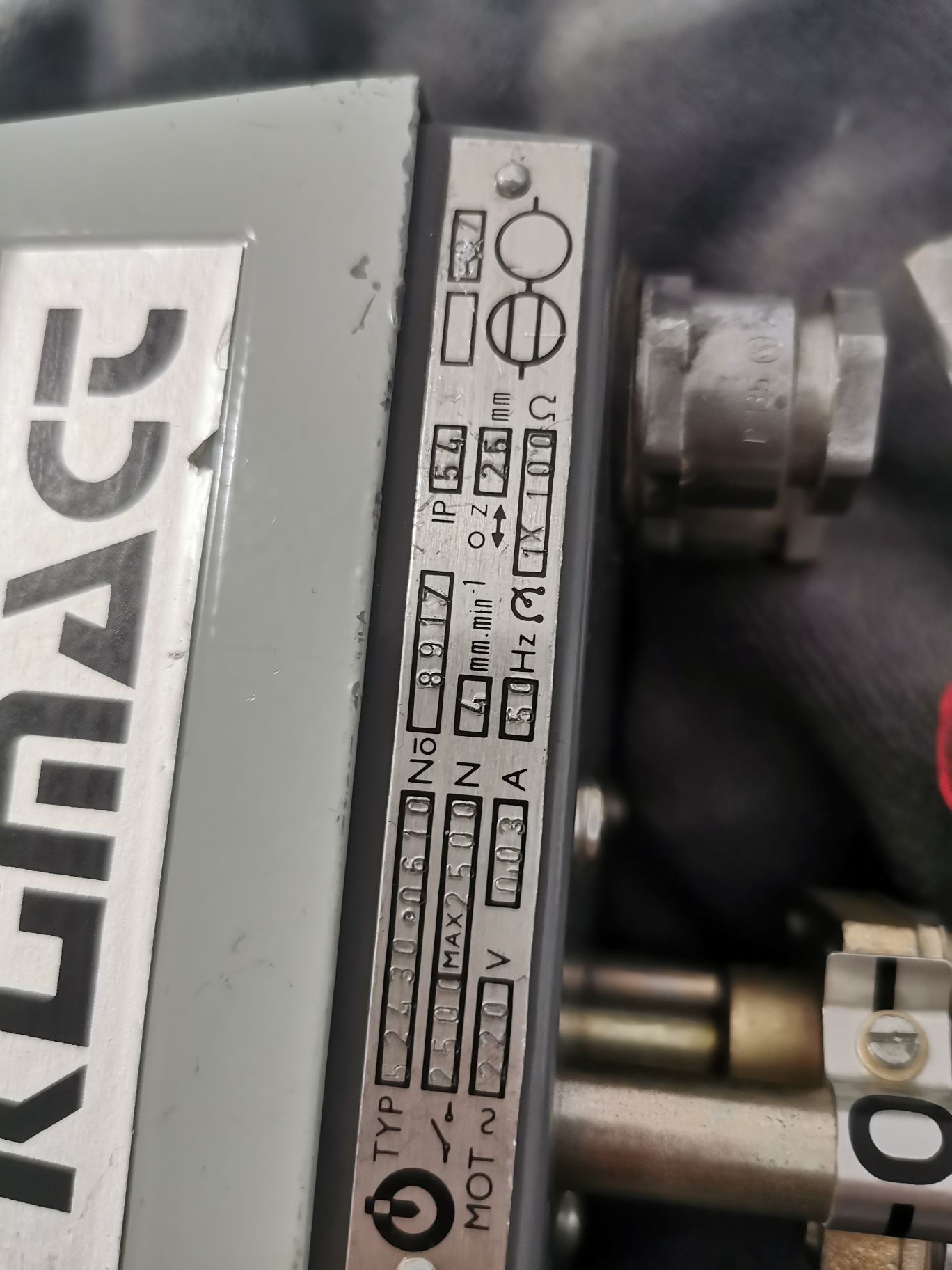Siłownik liniowy elektryczny Klimact KTO
220v