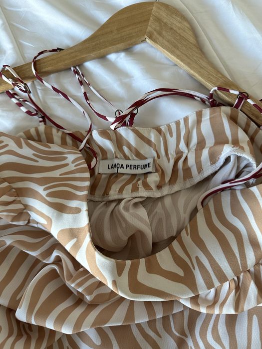 Fantastico vestido Lanca perfume