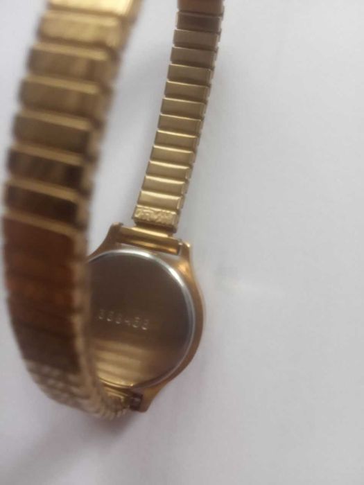 Жіночий годинник Заря, СРСР, 17 каменів, позолота, новий