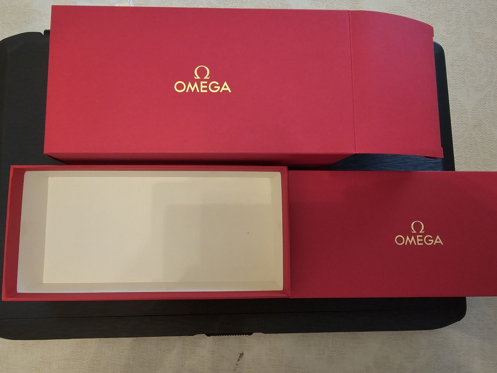 Pudełko kartonowe etui do zegarka Omega