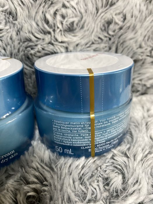 крем для обличчя Clarins Hydra-Essentiel Cream