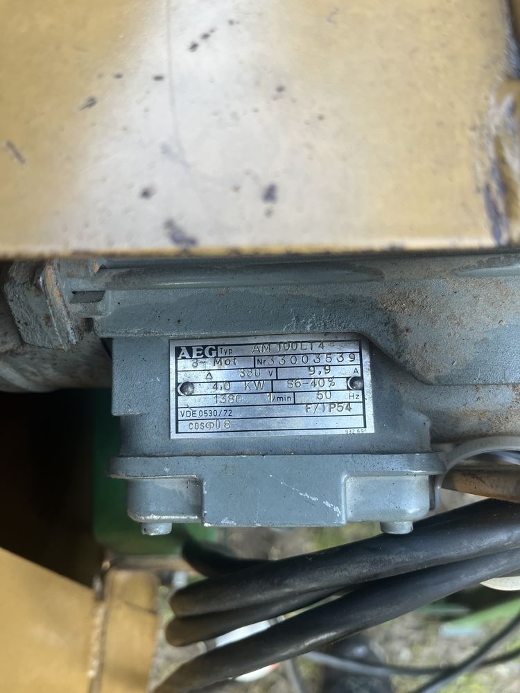 Piła 4 kw wahadłowa krajzega cyrkularka  do drzewa buk opał