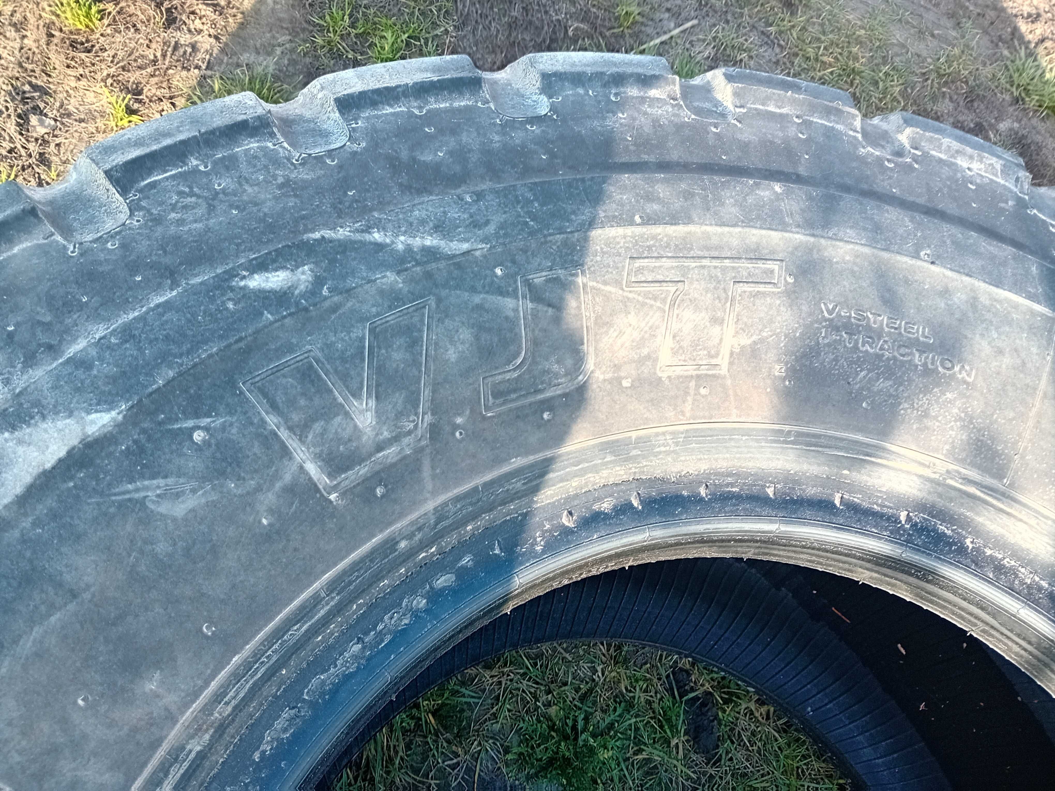 Opony   VJT 20.5 R25 Bridestone 4 sztuki ładowarki przyczepy opona