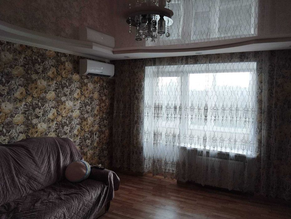 3х кімнатна квартира , р-н 14 школи