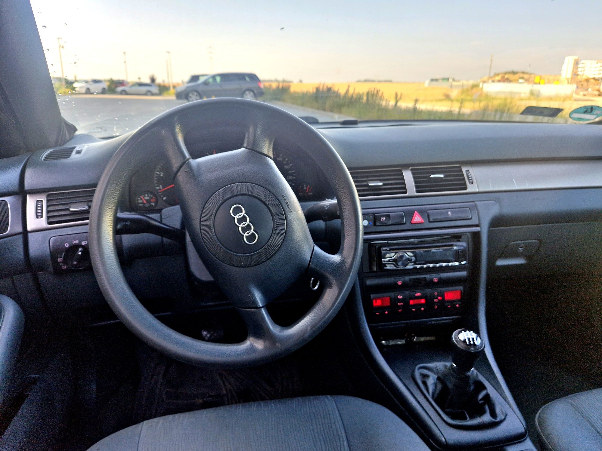 A6 2,4 Gaz sekw 2000r xsenon manual klima bardzo ladna zadbana