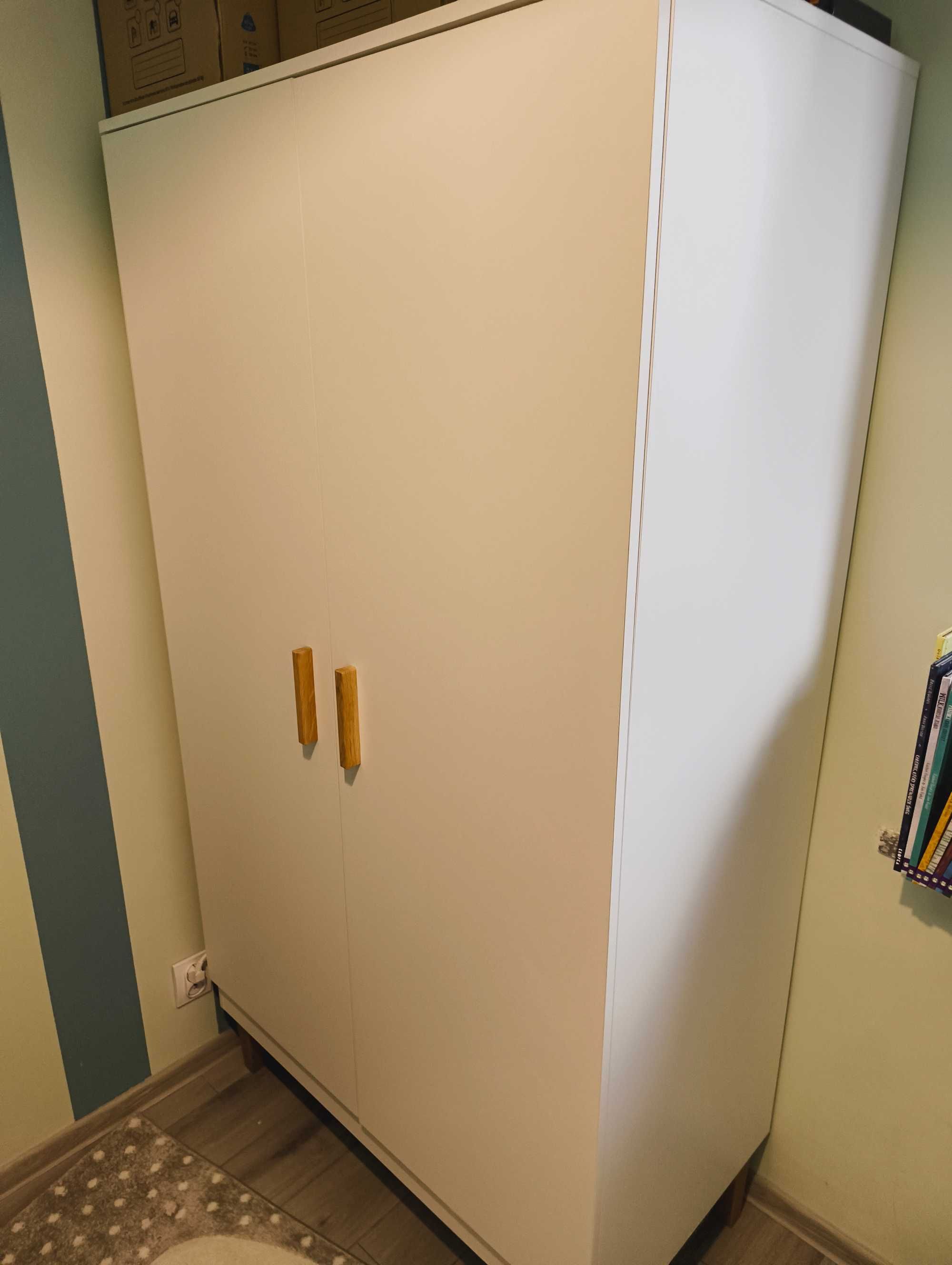 Łóżeczko dziecięce 140x70 i szafa dwudrzwiowa - Vox Lounge