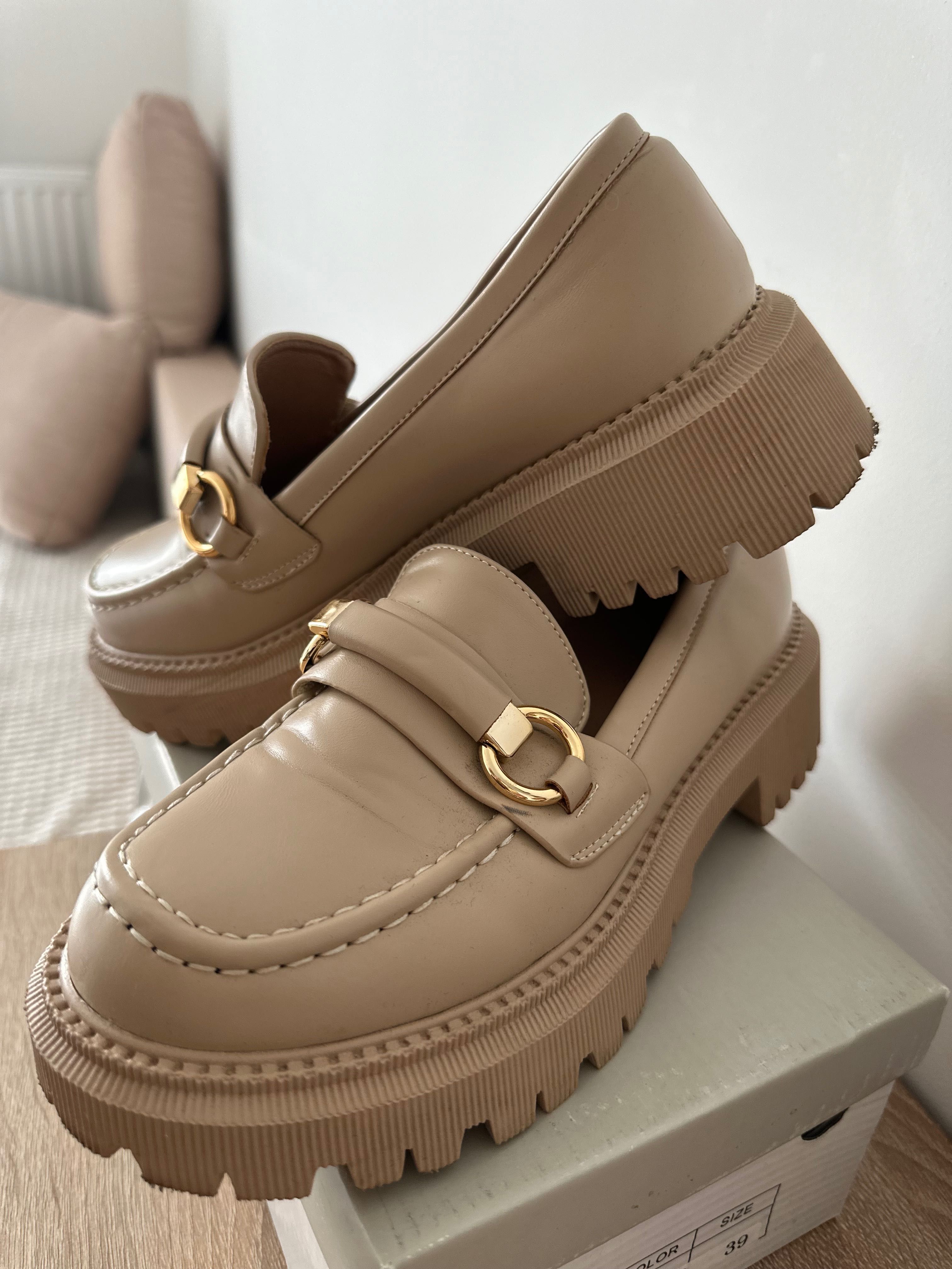 buty, mokasyny, z szorstką podeszwą