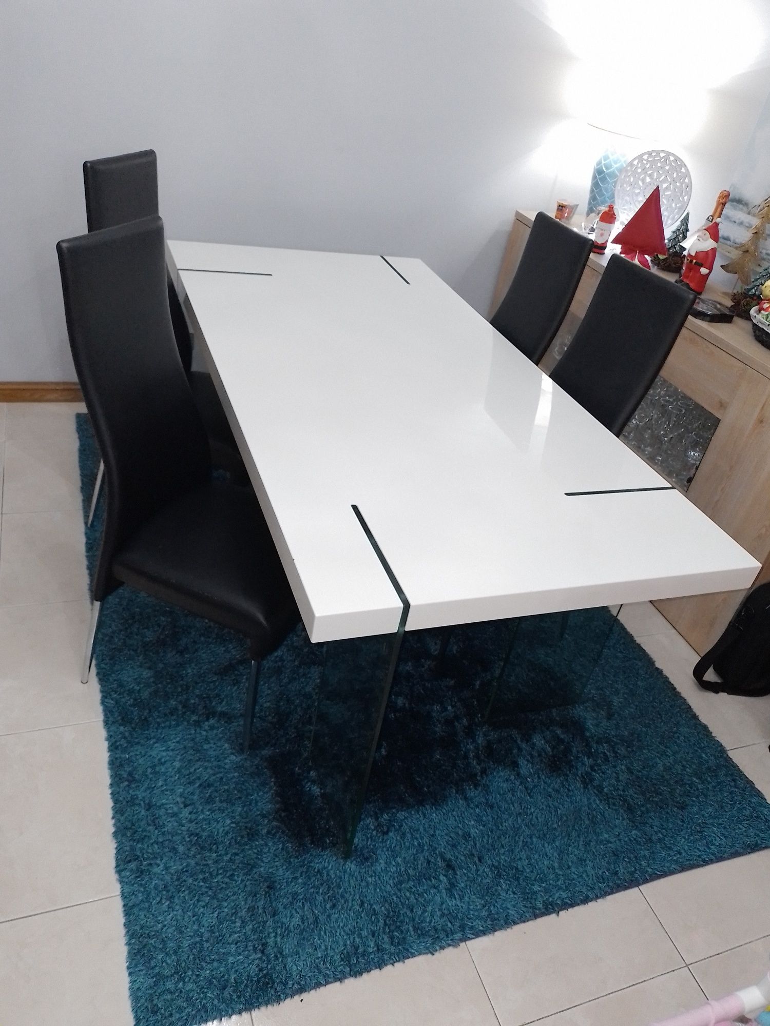 Mesa sala + 4 cadeiras