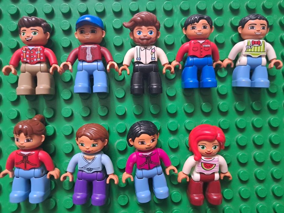 Пластина Lego duplo + чоловічки Лего