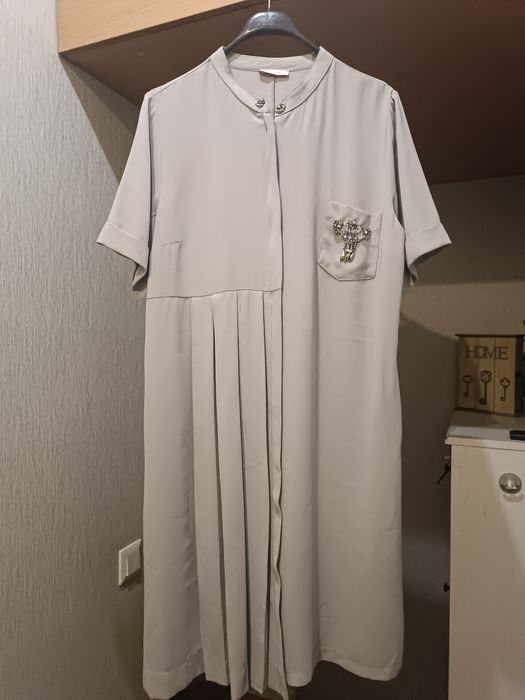 Платье нарядное 48-50