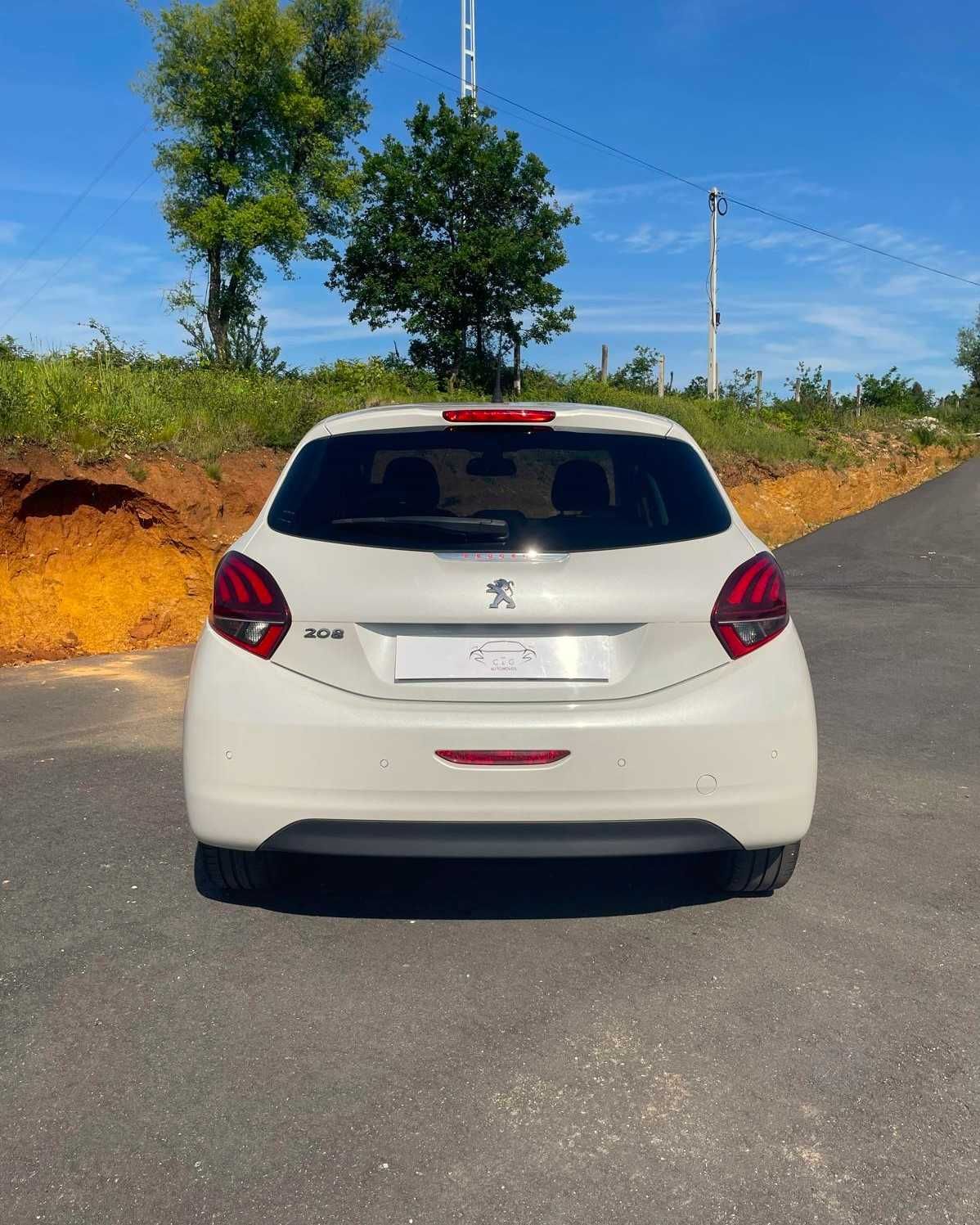 Peugeot 208/2016