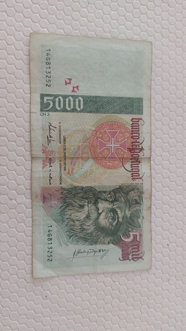 Nota 5000 escudos