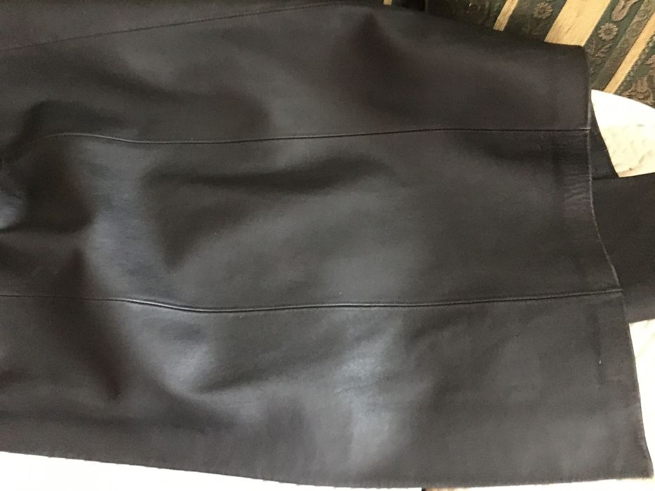 Пальто з натуральноі шкіри б\в