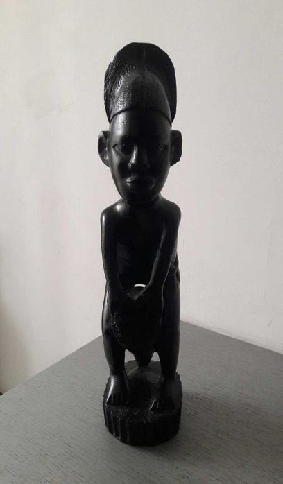 Африканская статуэтка барабанщик