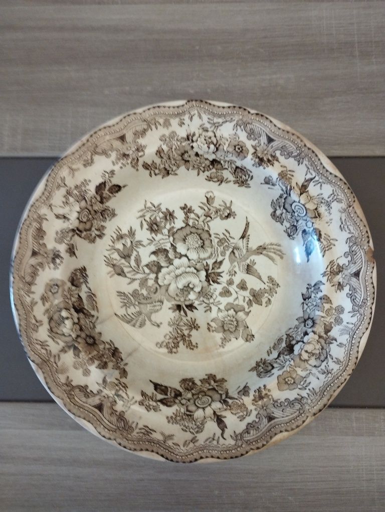 Prato Decorativo Wedgwood & Co