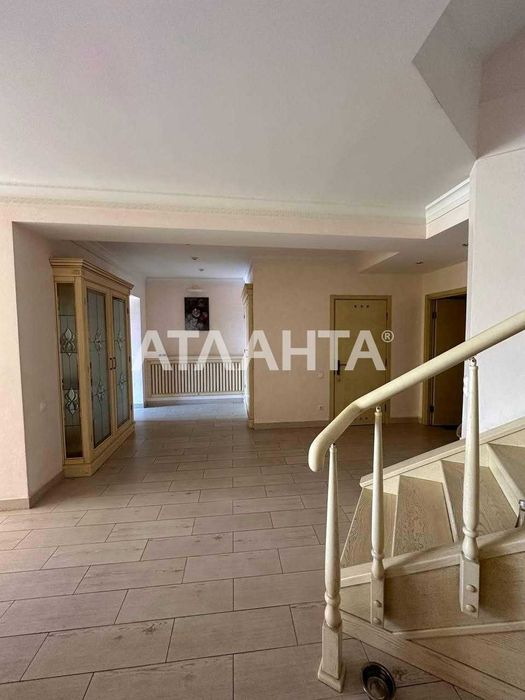 Сдается  в аренду дом в Совиньоне