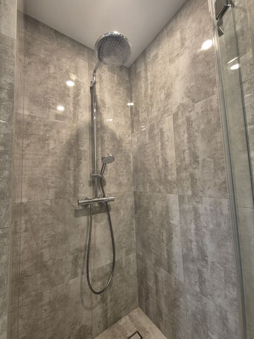 Продам квартиру з дизайнерських ремонтом