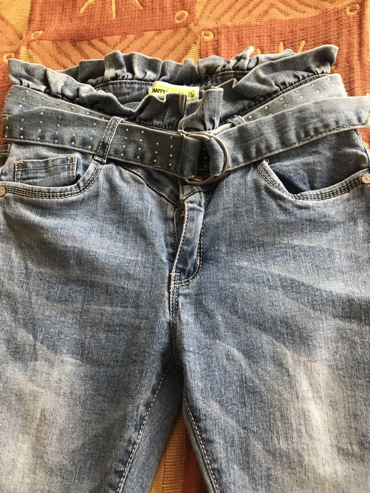 Spodnie jeansy 134/140 cm