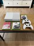 Xbox One S - dwa pady 3 gry
