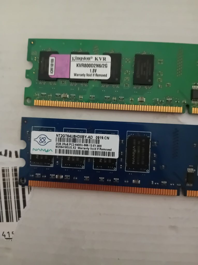 Vendo   2GB DDR2