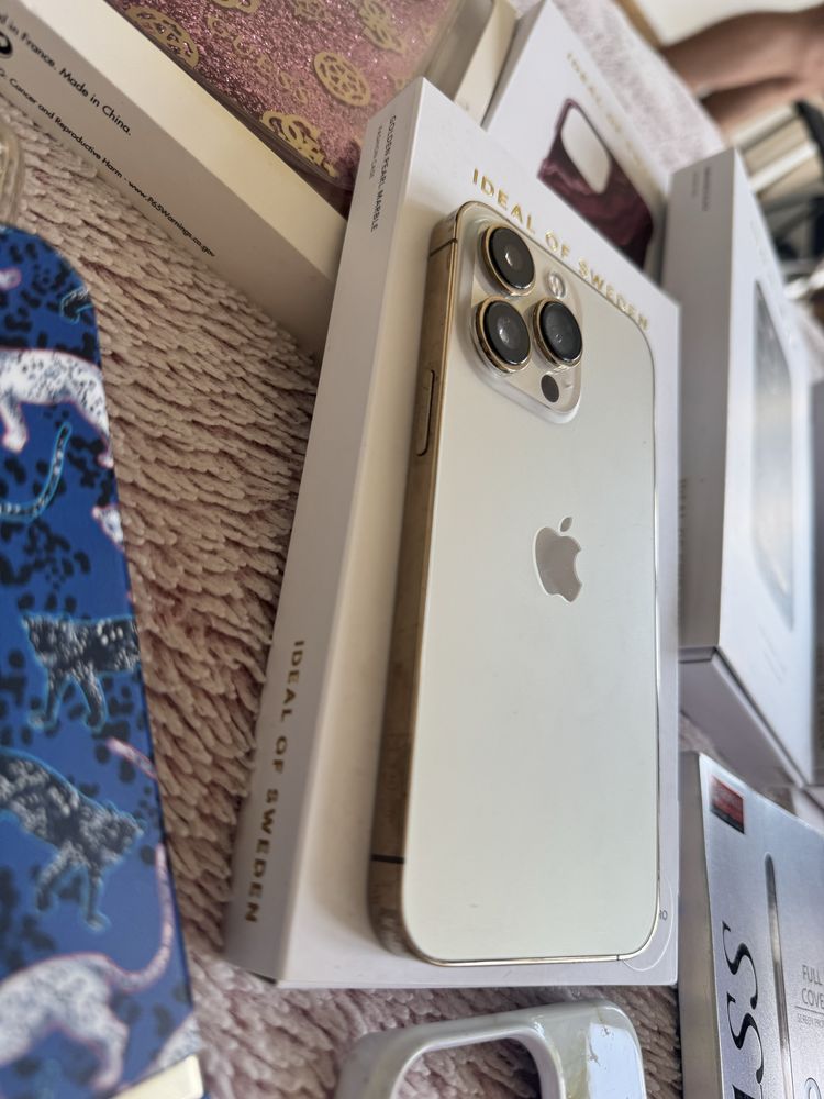 Iphone 13 pro 128 gb oryginalny bdb gold kolekcja erui case szkło