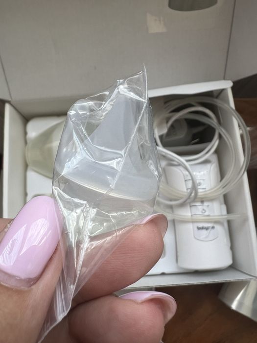 Молоковідсмоктувач Babyono 300 Breast Pump електричний Natural