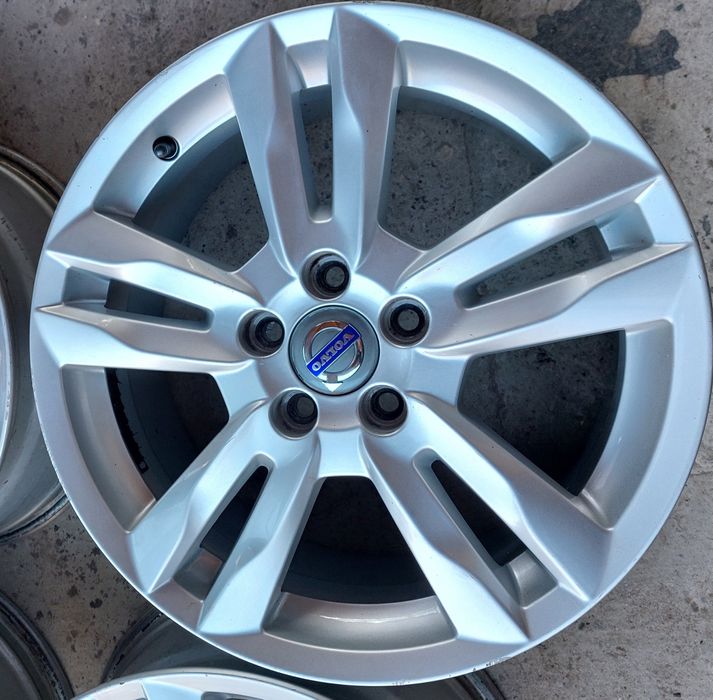 Диски Volvo R 17 5 108 CX S V