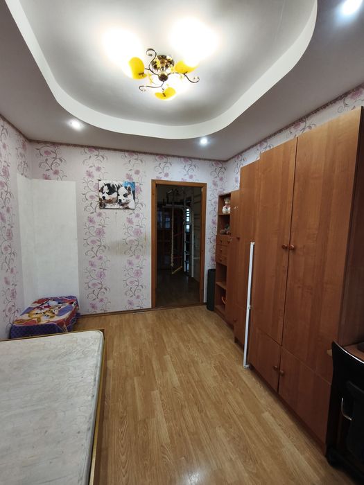 3-к з газовим автономним опаленням, меблями та технікою! Лівий берег