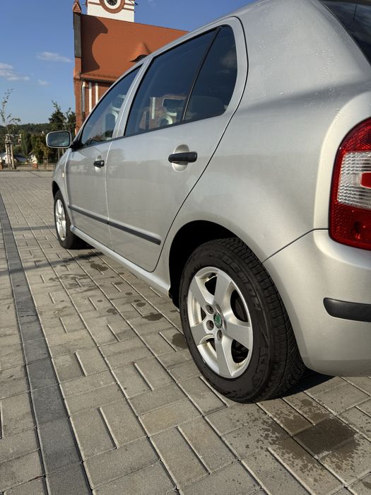 Okazja!! Skoda Fabia Ambient Lift 1.4 16V 142 przebiegu klima