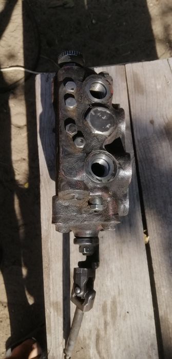 Продам регулятор навіски мтз