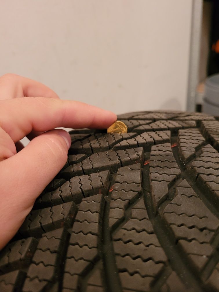 215 55 r17 opony zimowe Firestone