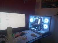 white gaming pc very good condition