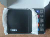 Tanix W2 4/32Гб тв бокс