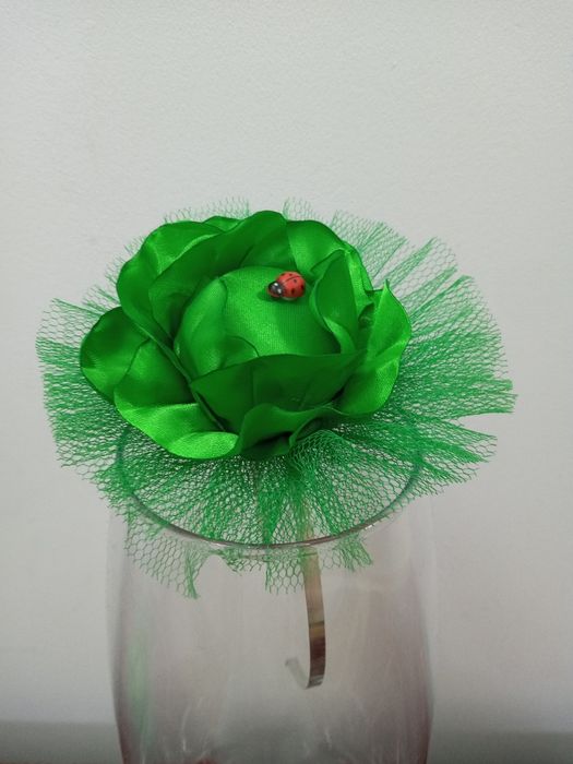 Обруч капусти на свято осені.