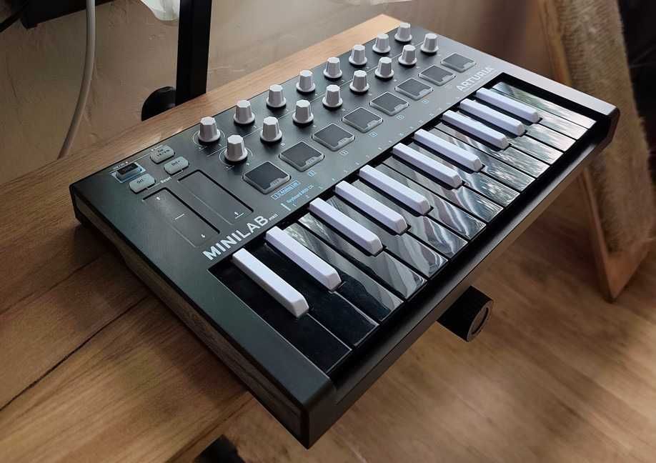Arturia Minilab MK2