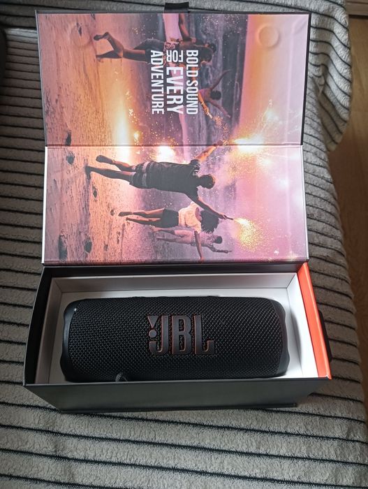 Głośnik jbl   flip 6 jak nowy