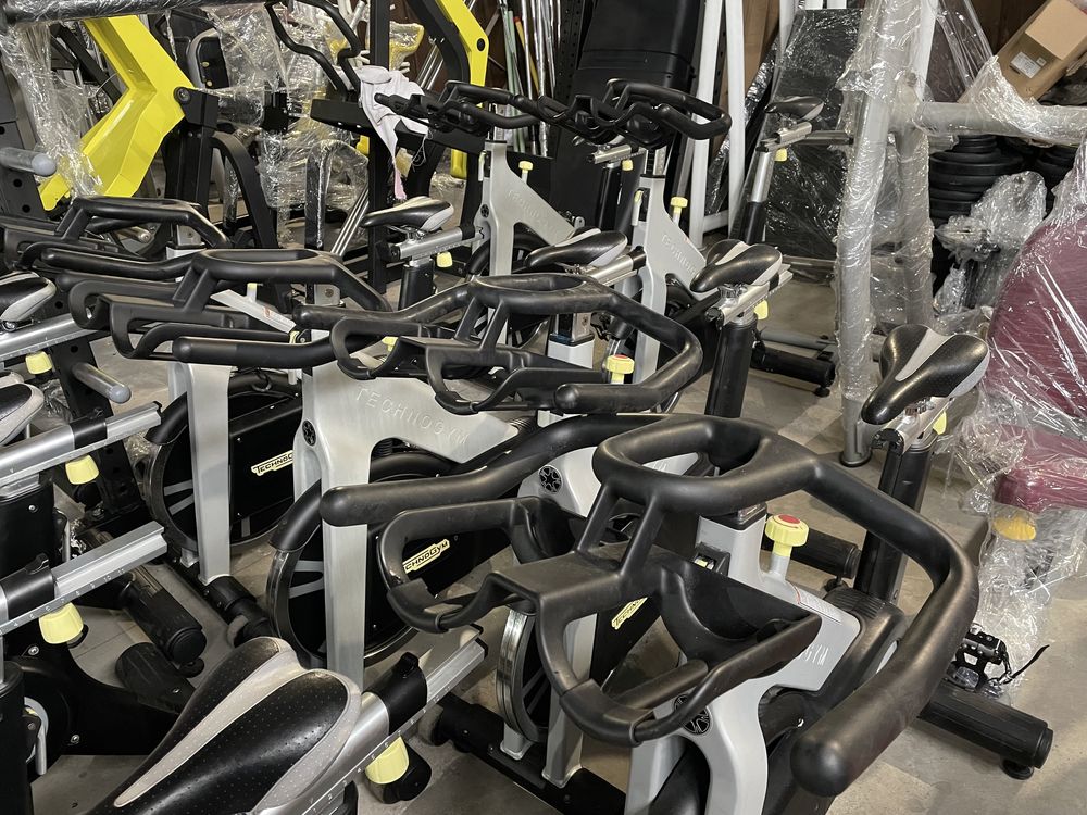 Спинбайк Technogym Cycle Bike