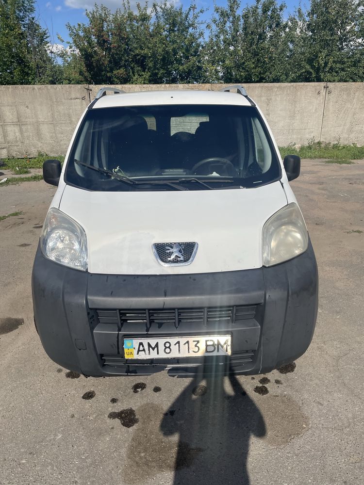 Пежо біпер.