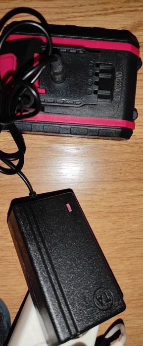 Tesoura Poda Eléctrica a Bateria - NOVA 1 ou 2 baterias