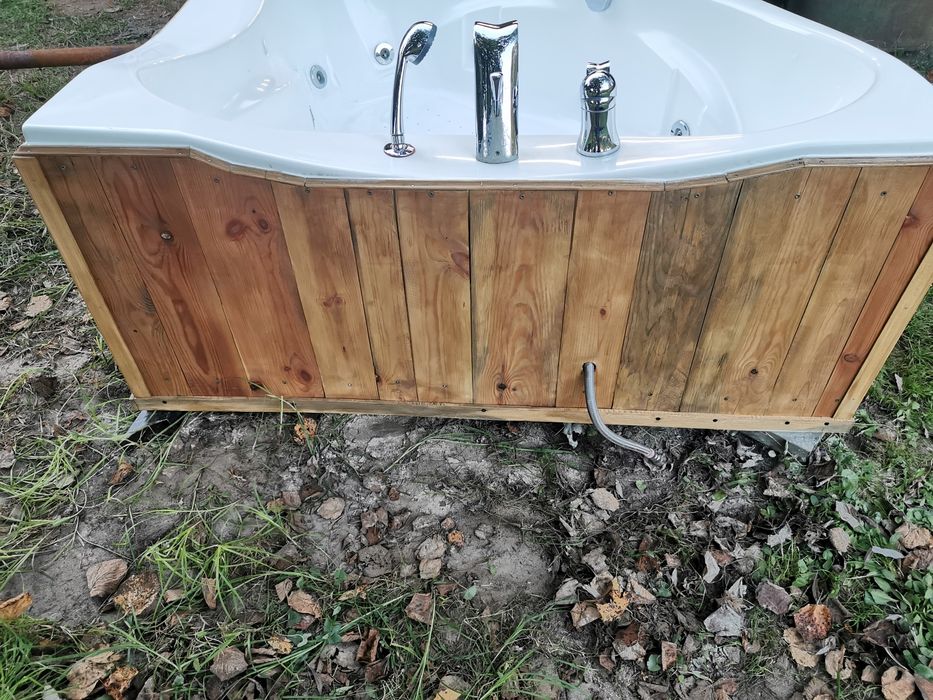 Jacuzzi balia basen