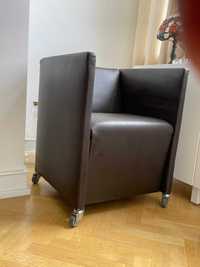 Cadeira Poltrona Mini Jazz castanha