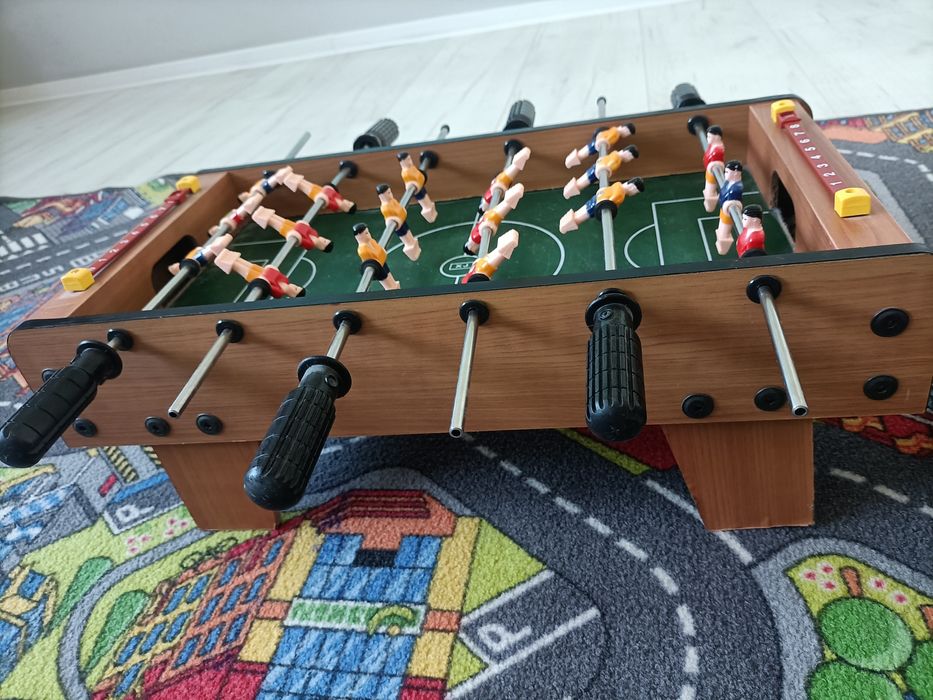 Piłkarzyki drewniane