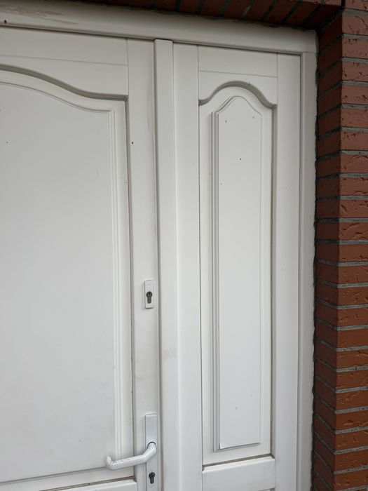 Drzwi wejsciowe 145x230 .